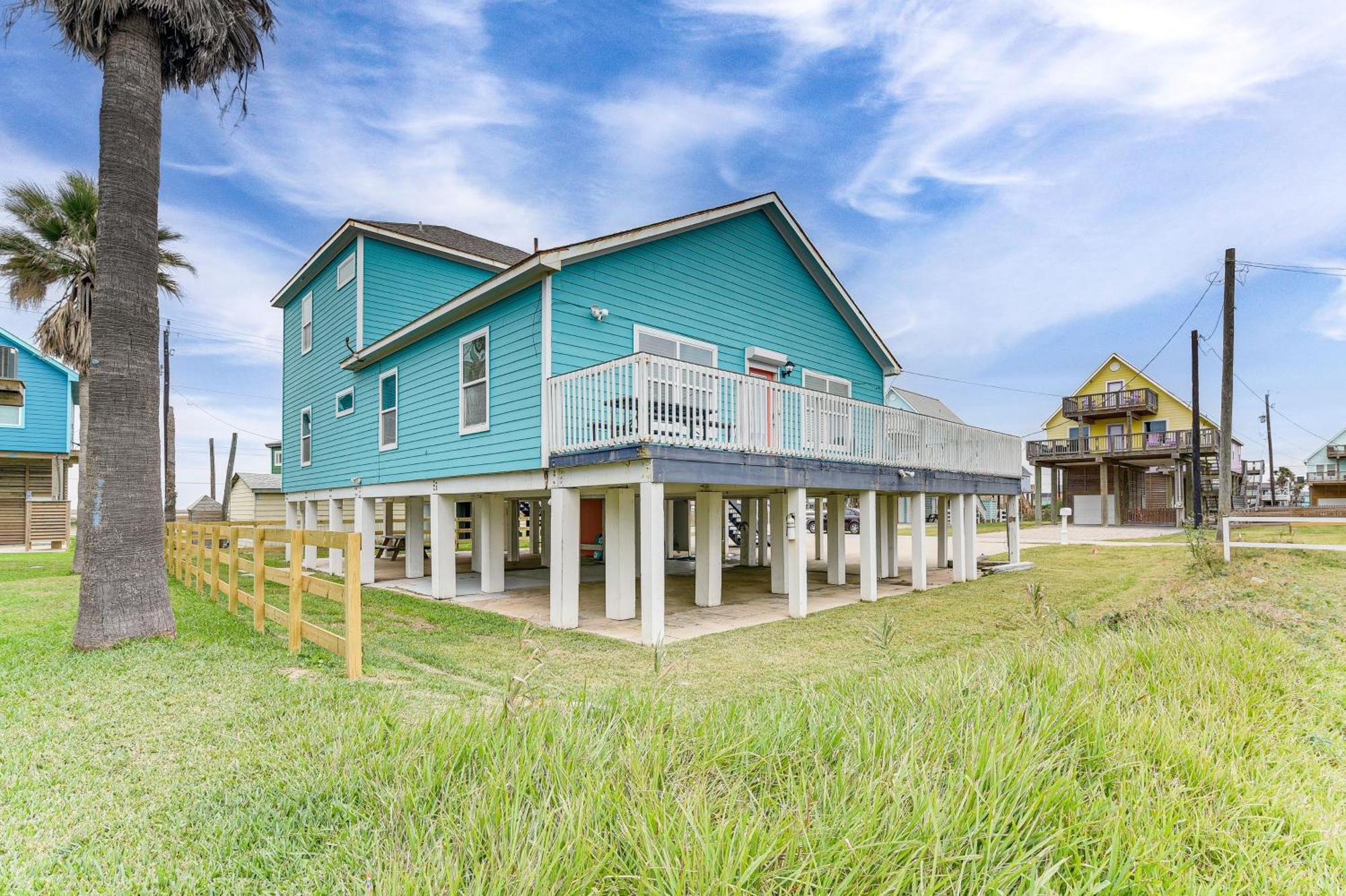 Large Group Gulf Retreat, Steps To Surfside Beach! Ngoại thất bức ảnh