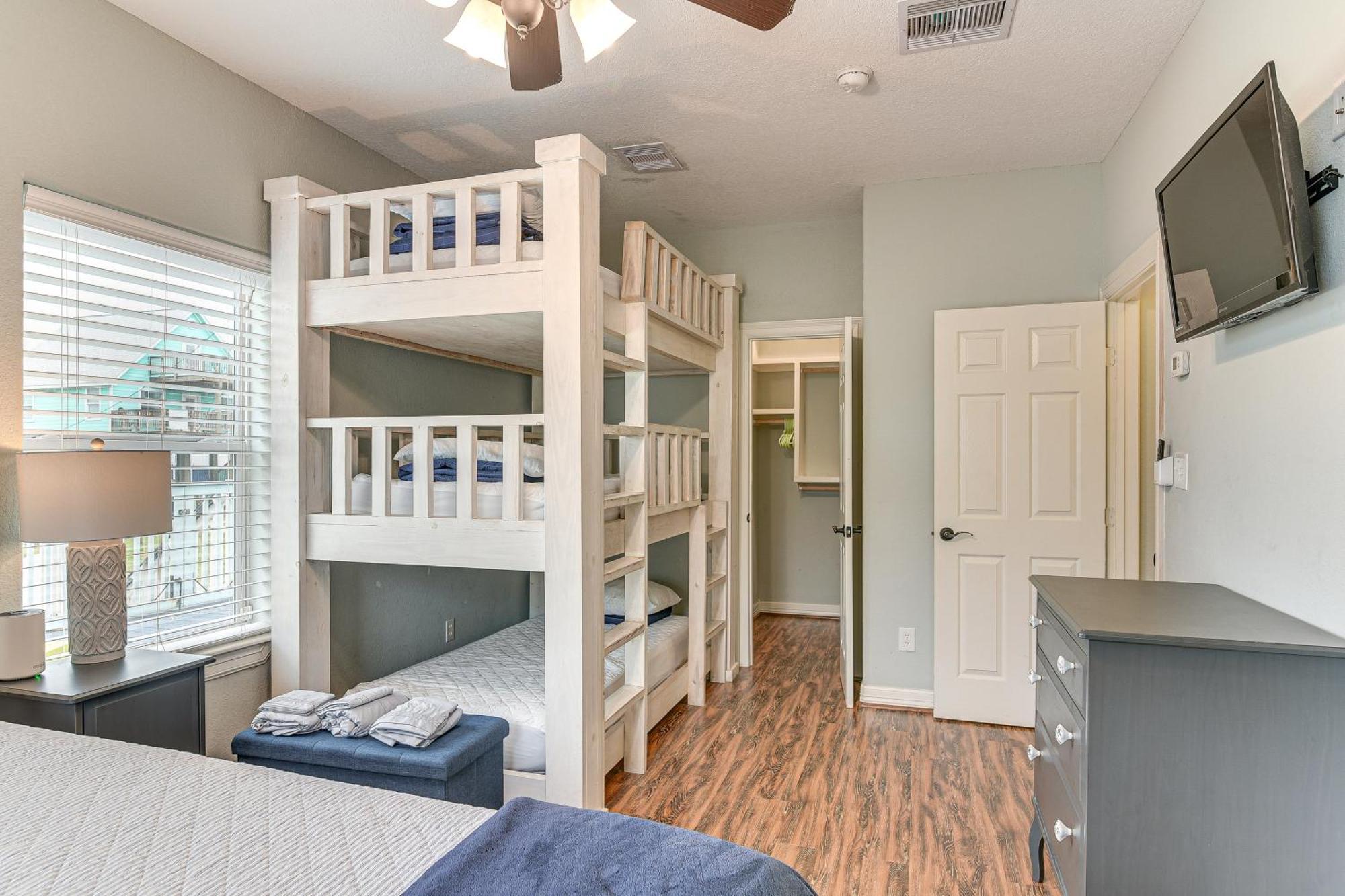 Large Group Gulf Retreat, Steps To Surfside Beach! Ngoại thất bức ảnh